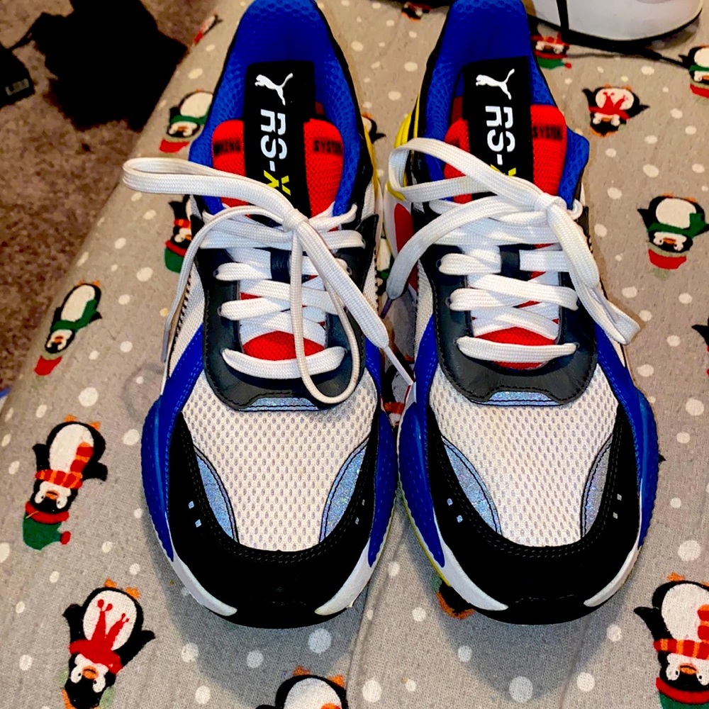 RS-X PUMAS TOYS BLUE & RED SNEAKERS